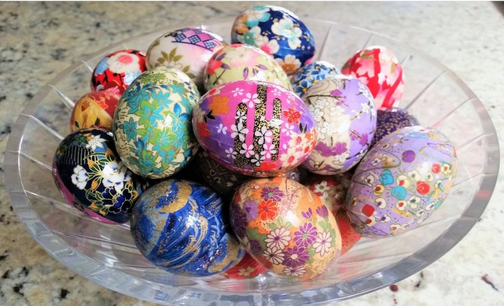 Washi Eggs Kit with Yuzen Chiyogami Paper Japan Crafts